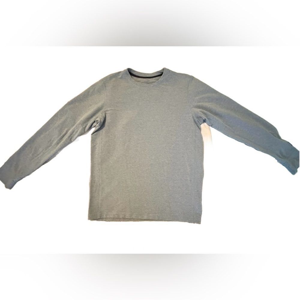 The North Face Heathered Blue Long Sleeve Shirt